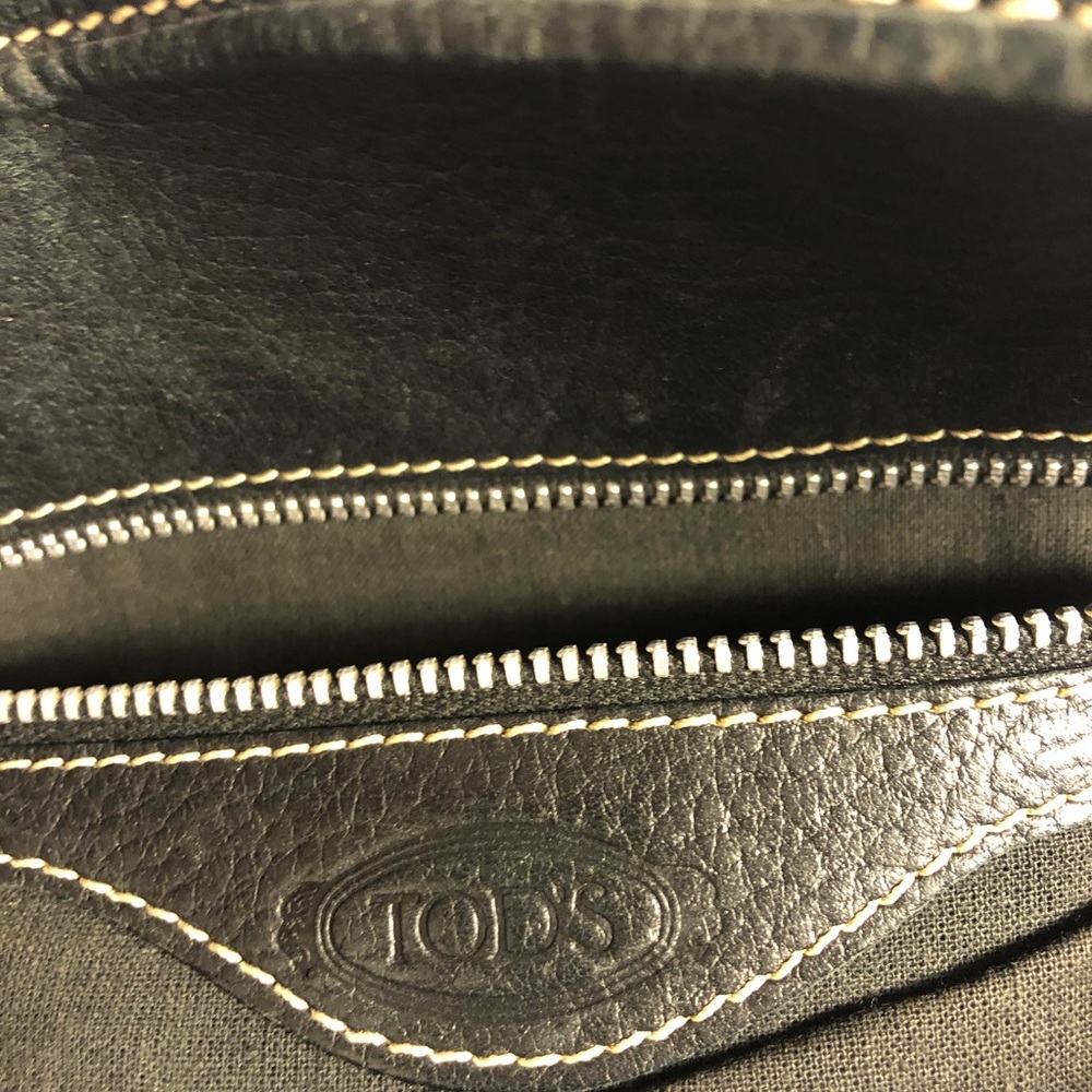 Authentic Tods Handbag - Picture 7 of 12